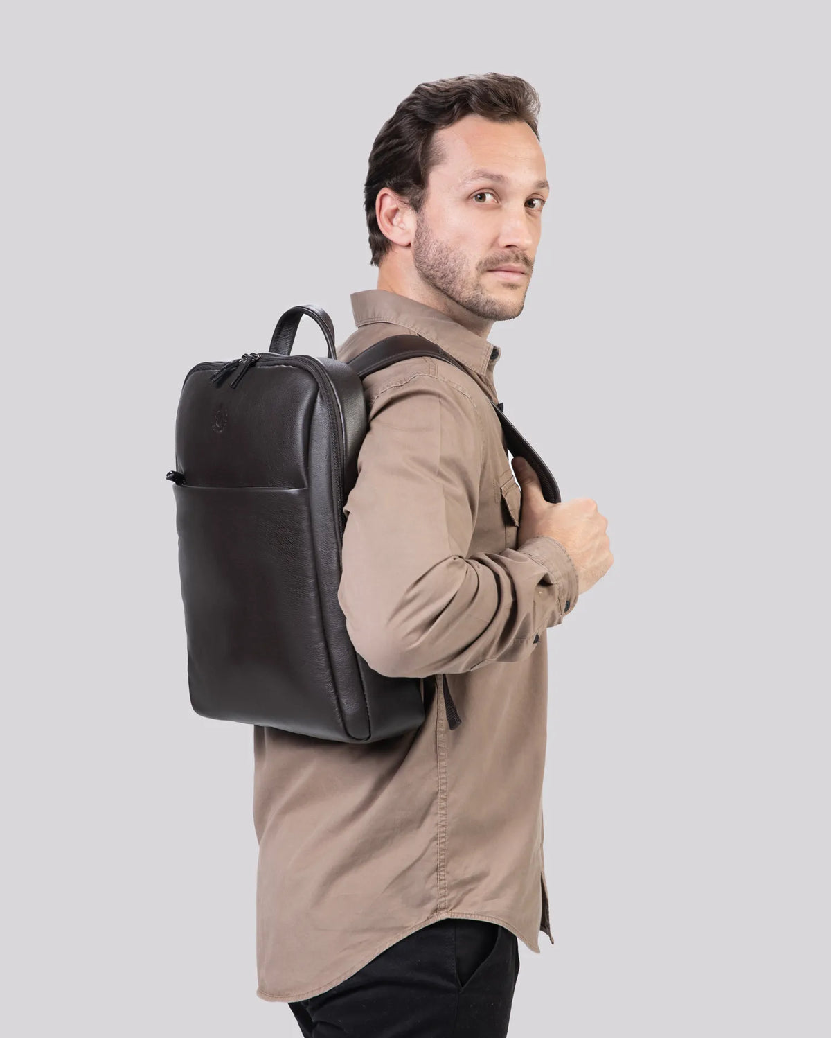 Mochila Executiva Madri | Couro Legitimo - MDM099